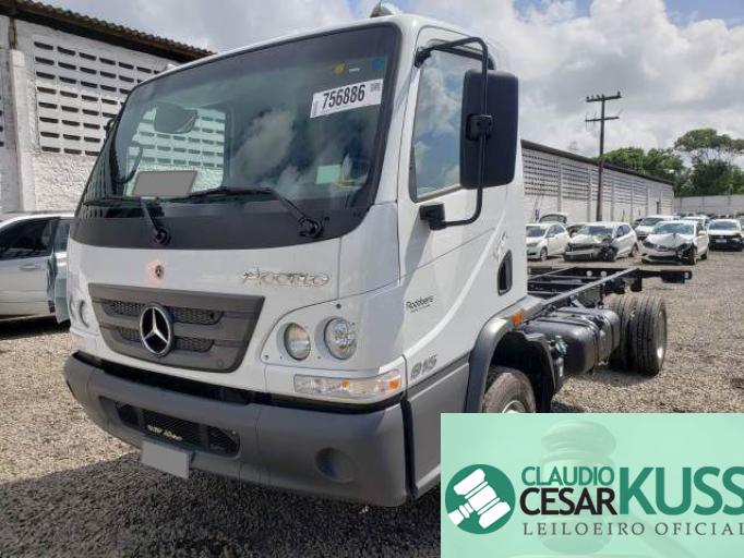 MERCEDES BENZ ACCELO 22/22